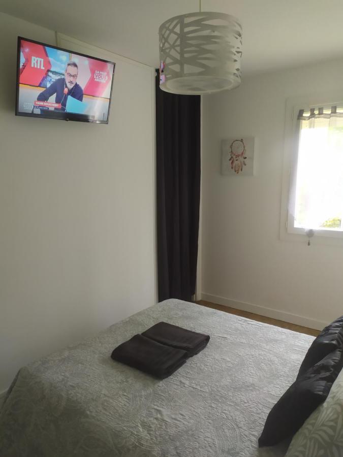 Appartement 8 Couchages 3 Chambres Sens Exterior foto