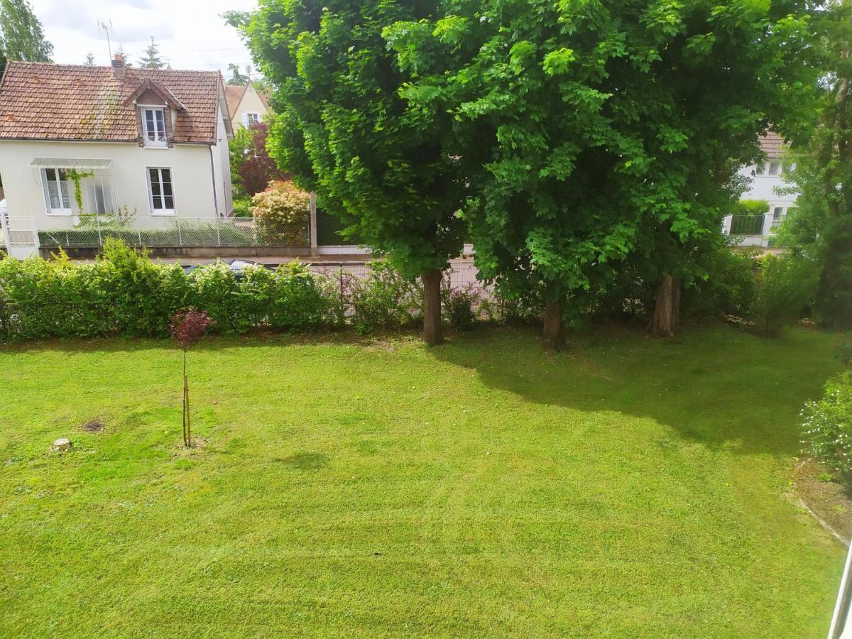 Appartement 8 Couchages 3 Chambres Sens Exterior foto